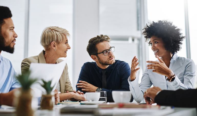 How to Trade 2026 Renewable Energy Contracts: Solar and Wind Plays