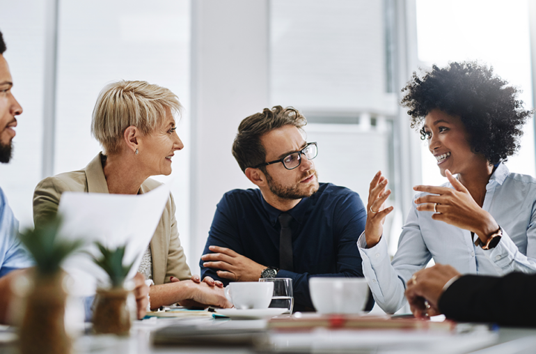 How to Trade 2026 Renewable Energy Contracts: Solar and Wind Plays