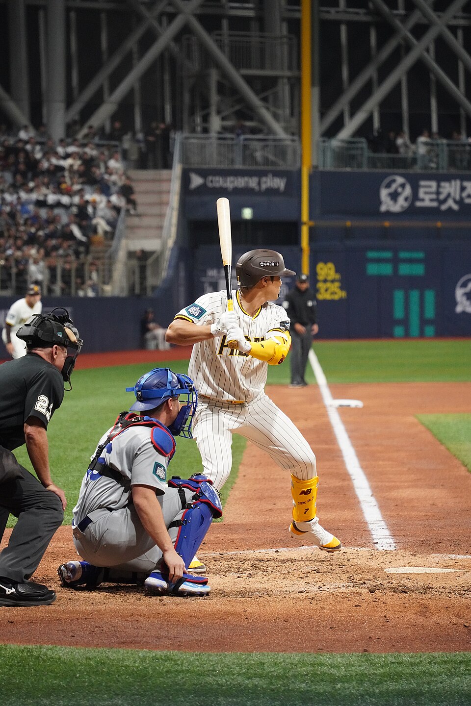 Illustration: 2025 World Series Futures: Early-Season Value Plays