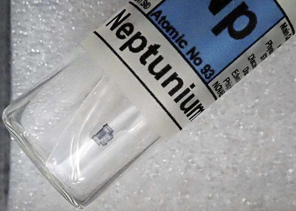 Illustration: 2026 Neptunium Price Prediction: Advanced Reactor Integration Scenarios