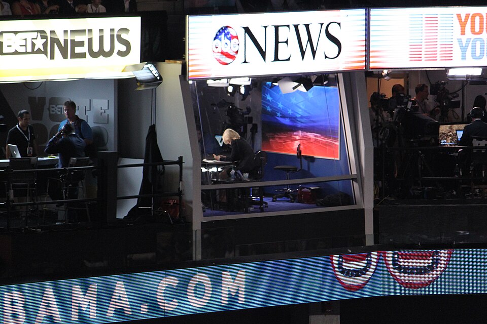 Illustration: 72-Hour Primaries Window Delivers Highest Alpha — Campaign Event Timing Strategy