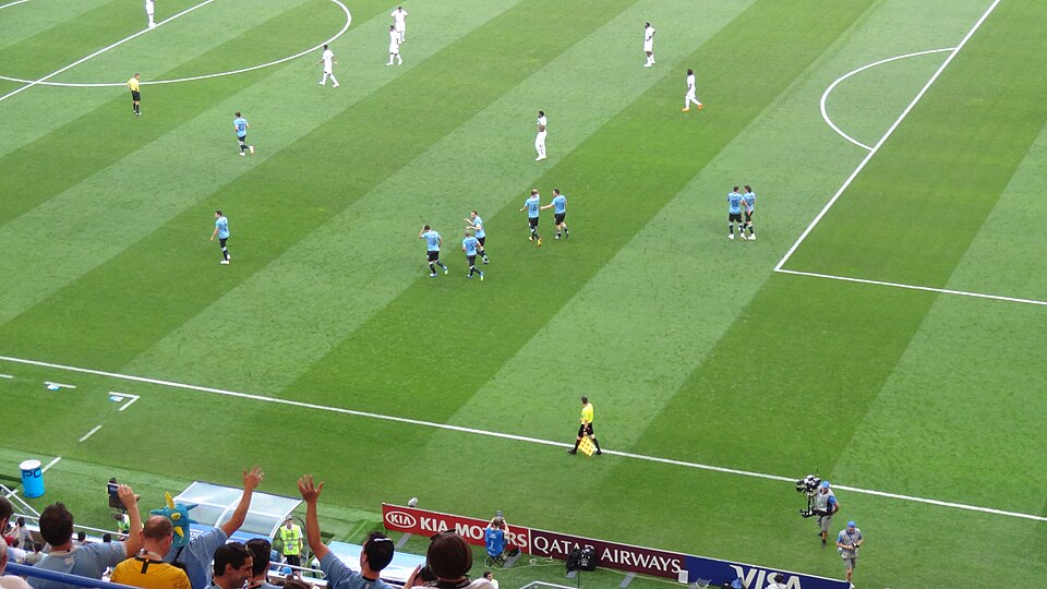 Illustration: Arbitrage Opportunities: Prediction Markets vs Sportsbooks