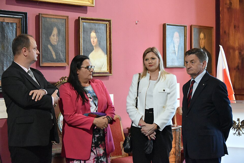 Illustration: Are Resolution Disputes Costing You? Understanding Event Contract Risks