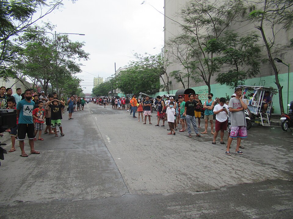 Illustration: Contrarian Playbook: 3 Steps to Exploit Sentiment Mispricing