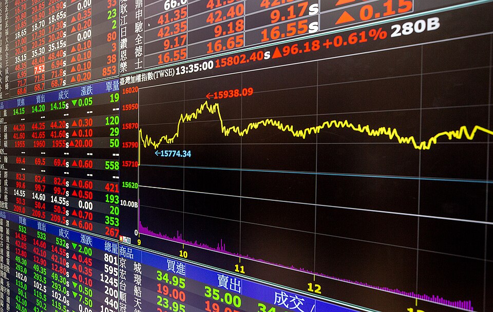 Illustration: Detecting Insider Trading: How Are Prediction Markets Monitored? Illustration: Detecting Insider Trading: How Are Prediction Markets Monitored?