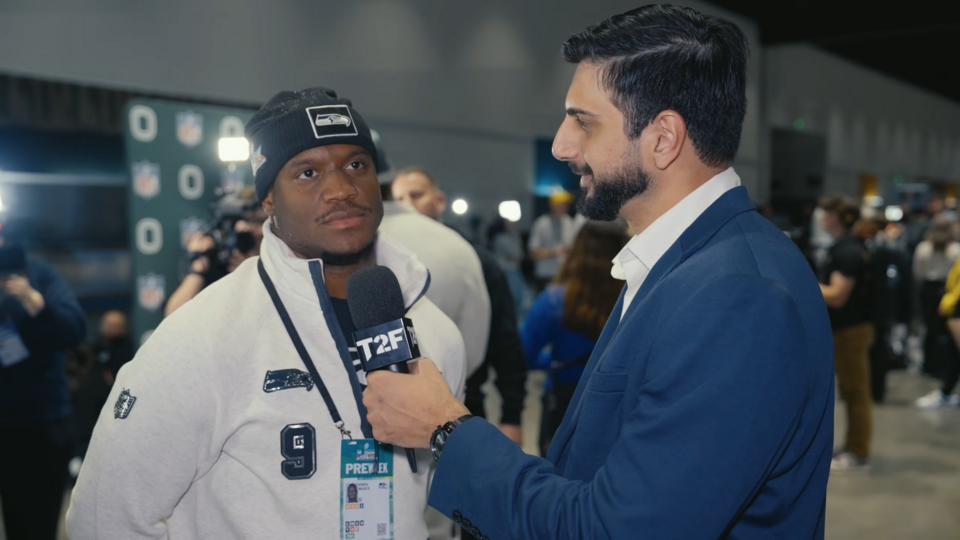 Illustration: Mid-Tier Candidates — The Hidden Arbitrage Opportunity in MVP Markets Illustration: Mid-Tier Candidates — The Hidden Arbitrage Opportunity in MVP Markets