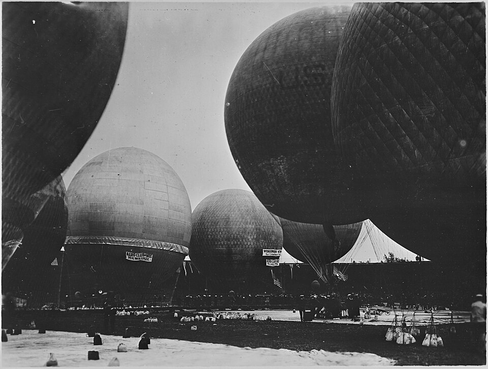 Illustration: Technical Analysis: Reading Helium Price Charts on Prediction Platforms