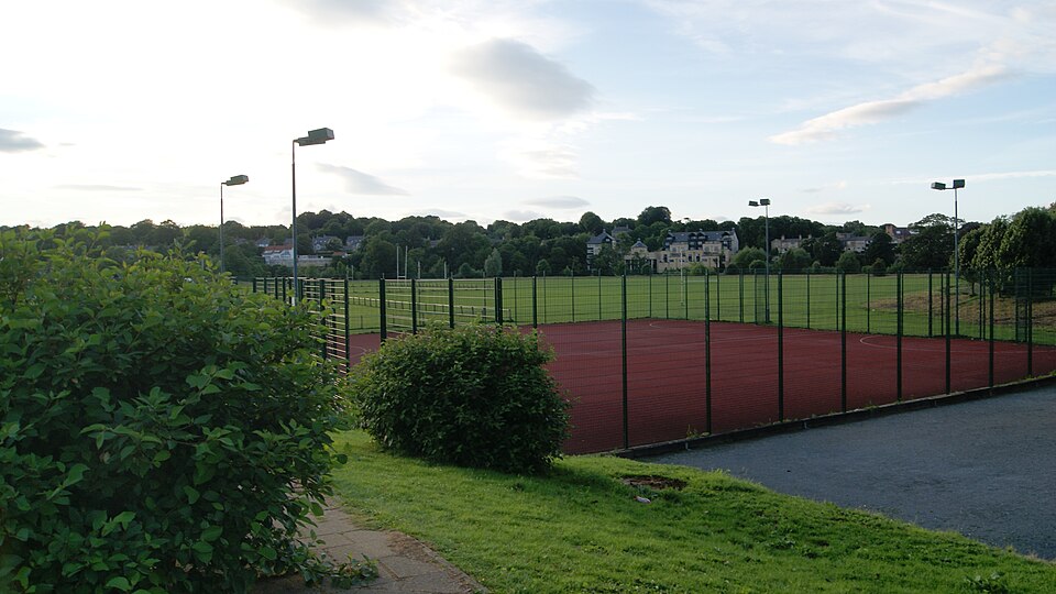 Illustration: The 2-Hour Arbitrage Window — Exploiting Weather Information Asymmetry