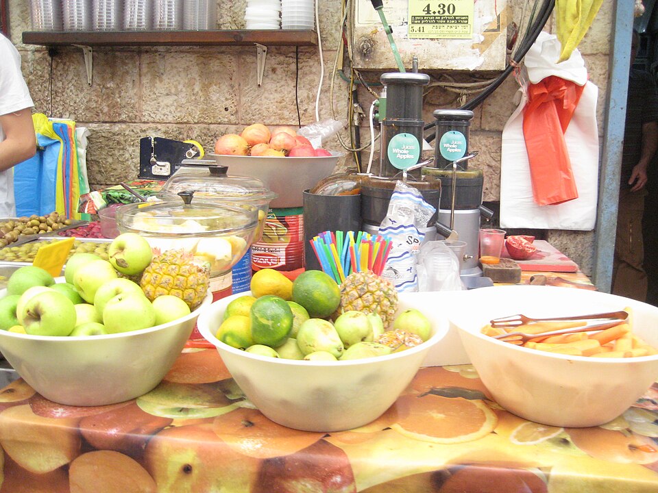 Illustration: Top Prediction Market Platforms for Orange Juice Price Contracts Illustration: Top Prediction Market Platforms for Orange Juice Price Contracts