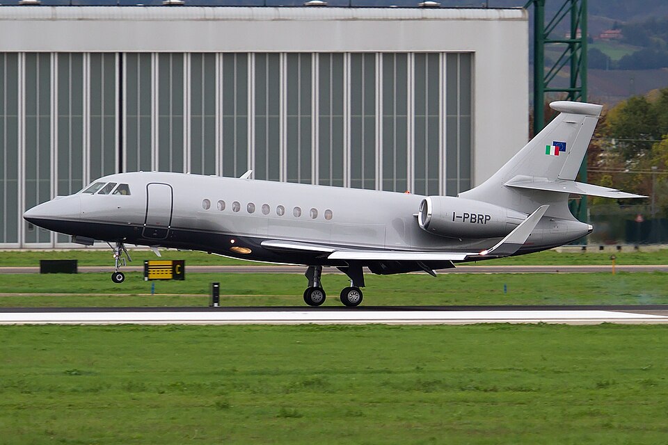 Illustration: Trading the Transition: How to Position for Apple's CEO Succession Illustration: Trading the Transition: How to Position for Apple's CEO Succession