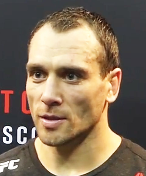 Illustration: Undercard Fights Provide 2.5x Better Odds Despite 40% Lower Liquidity