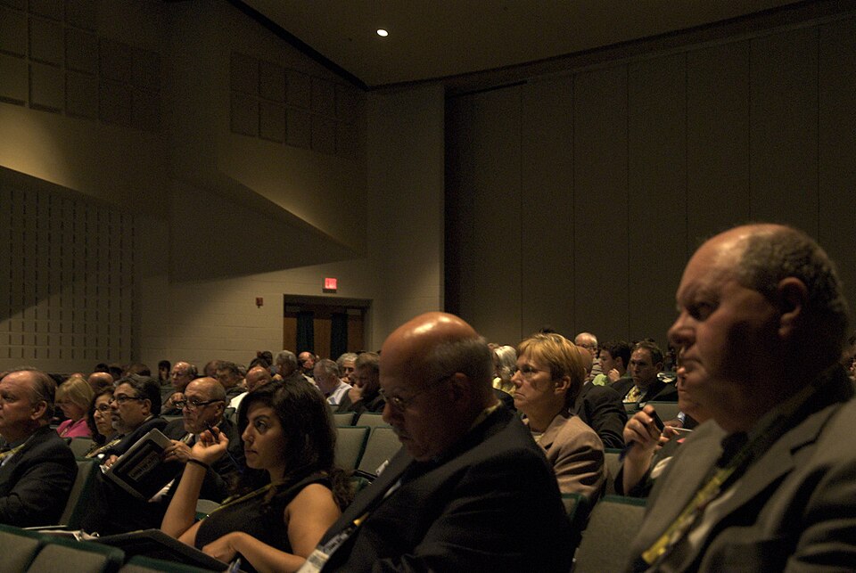 Illustration: Understanding 2026 Emerging Tech Contract Mechanics and Pricing