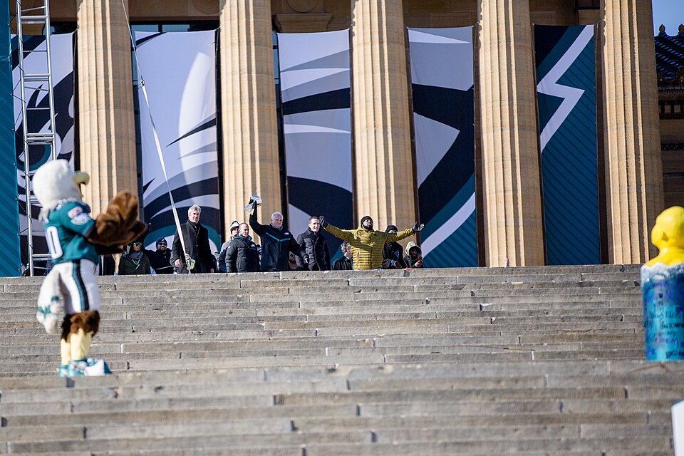 Illustration: Where to Trade Super Bowl LXI Prediction Market Odds: Polymarket and Kalshi