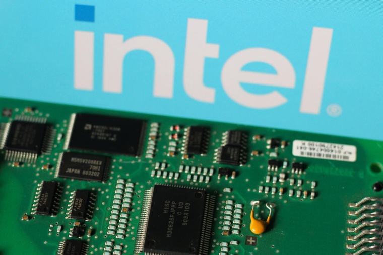 Intel Foundry Services: Prediction Markets Signal 2026 Breakthrough