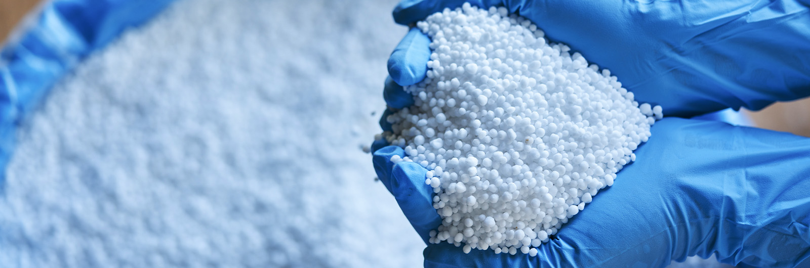 Urea Upswing: Trading Urea Price Contracts with Prediction Market Data